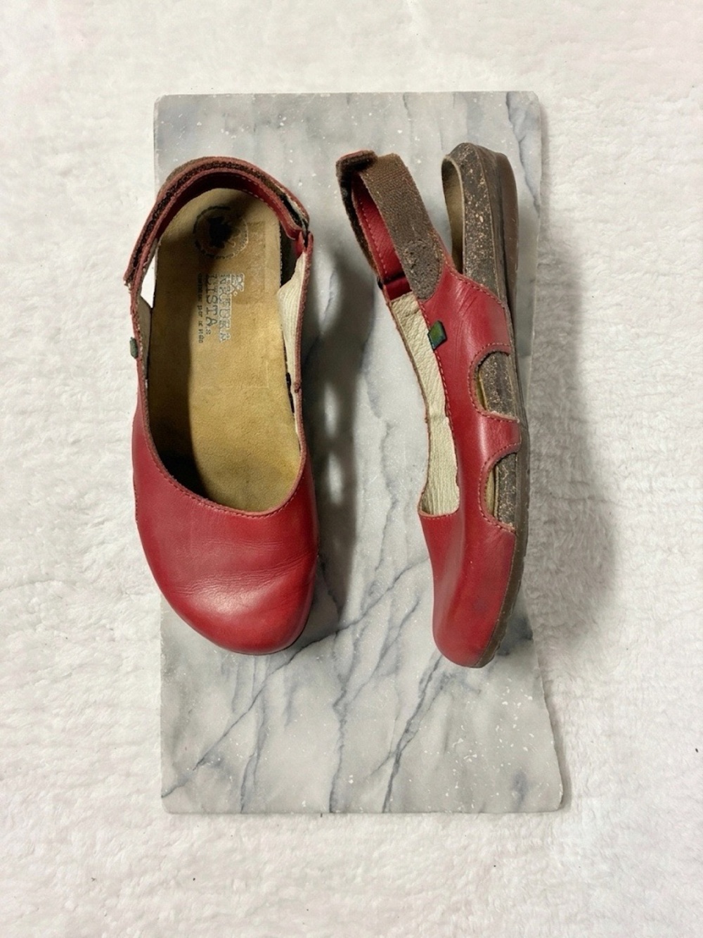 El Naturalista Wakataua N433-Z Red Leather Slingback Sandals Size 7.5 38